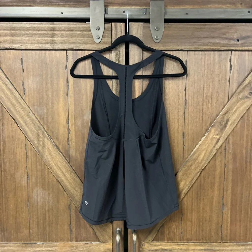 Lululemon Athletic Lightened Up Singlet Gym Tank Black Size 6